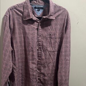 Tommy Hilfiger Men's Red Plaid Button-Down Shirt